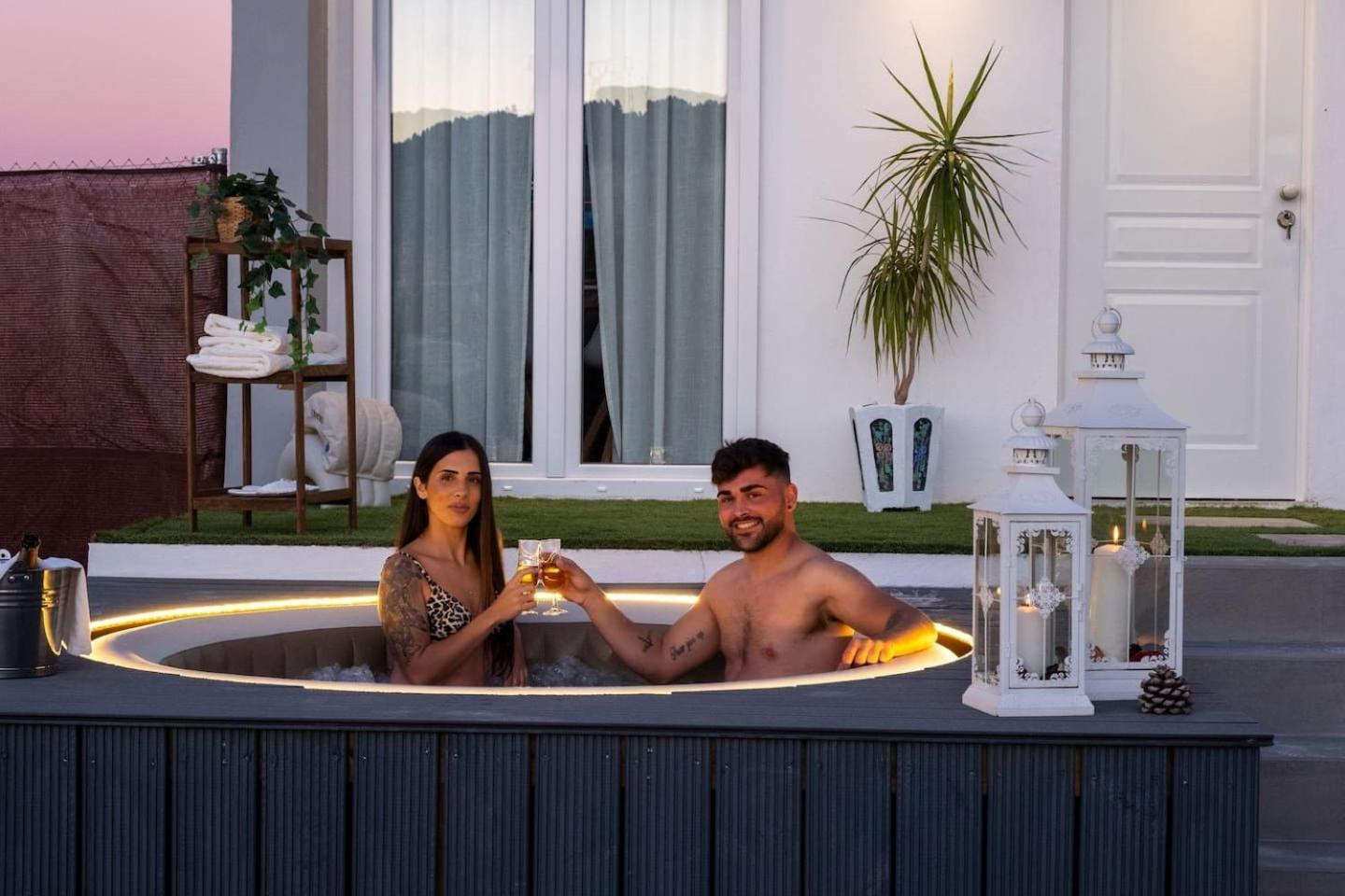 Mrs Casita Tentacion Con Jacuzzi Privado Malaga Zewnętrze zdjęcie